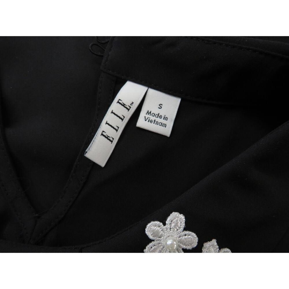 ELLE Women's Small Black Chiffon Blouse White Embroidered Flowers Whimsigoth - Picture 6 of 11